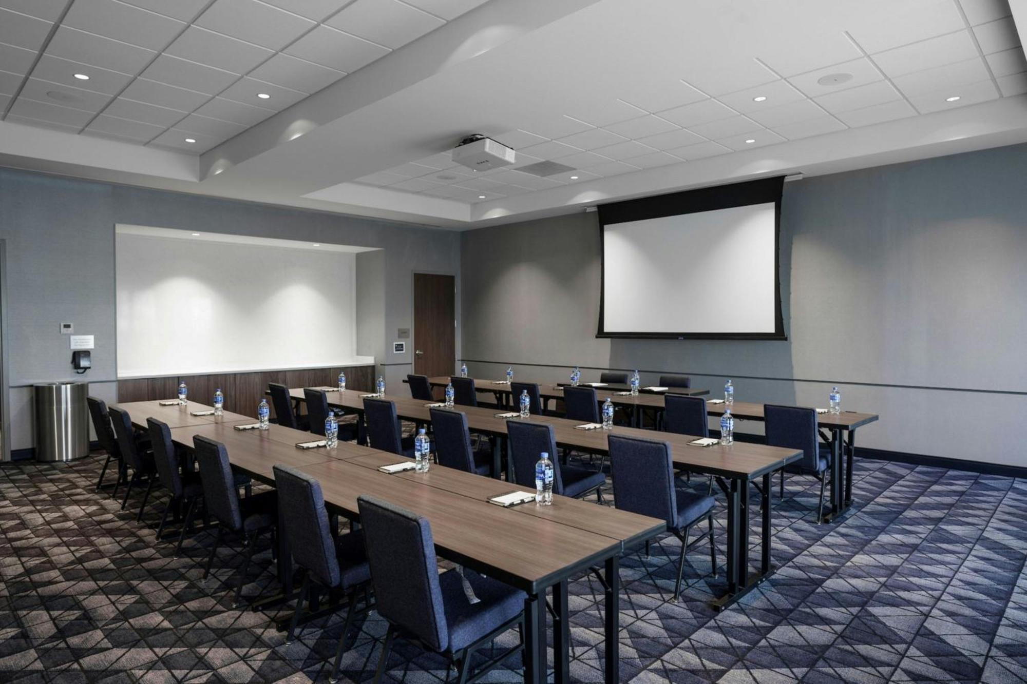 Courtyard By Marriott Indianapolis Fishers Extérieur photo